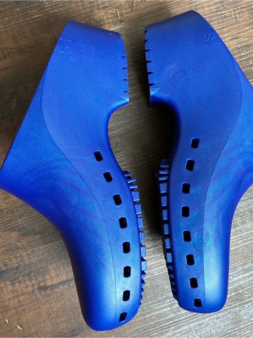 Calzuro Metallic Blue Professional Clogs Multiple Sizes - Picture 2 of 9